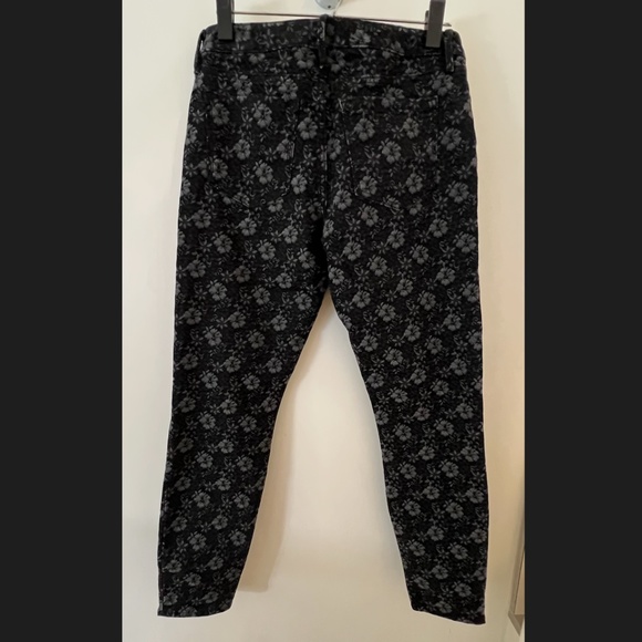 Banana Republic jeans Size 28 - Picture 3 of 7